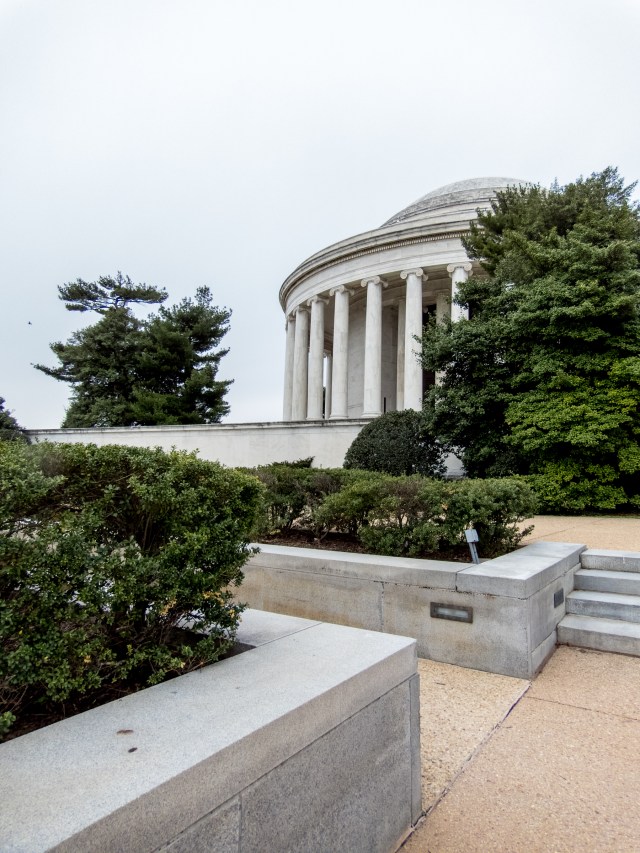 Jefferson Memorial angle